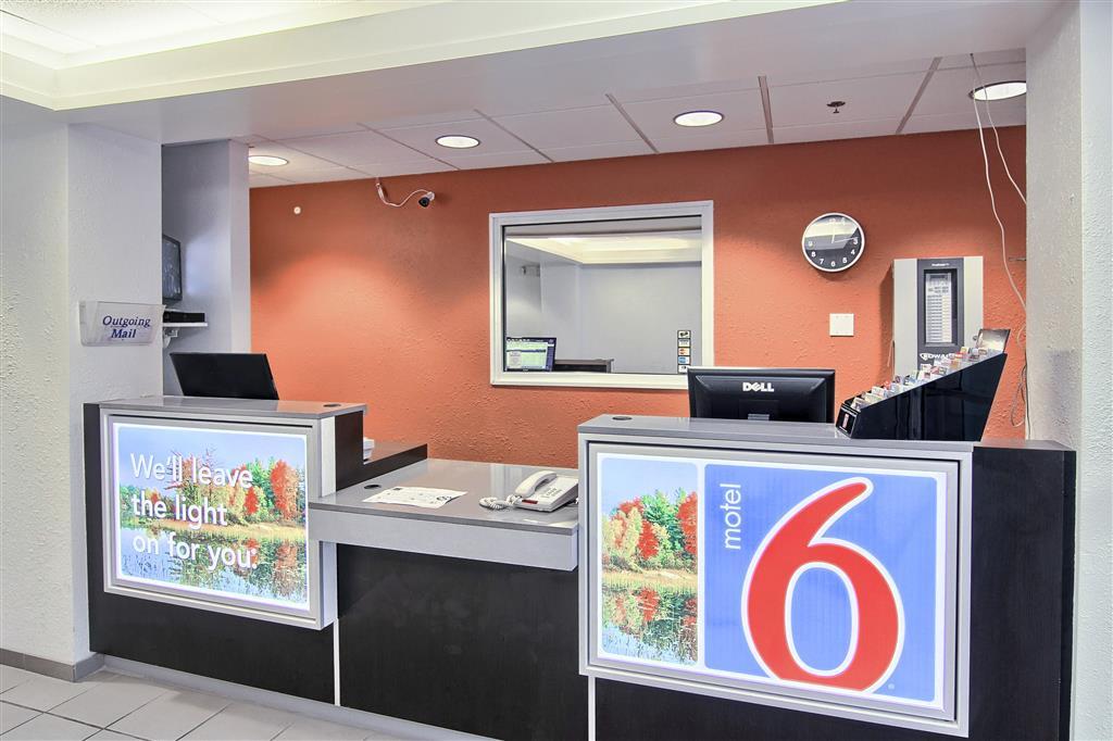Seasons Inn Traverse City Interieur foto